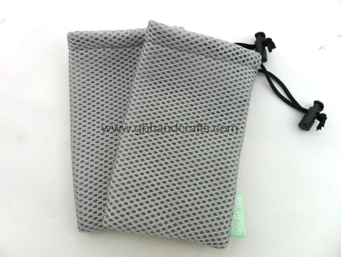1644 - mesh  gift pouch 